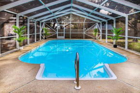 Pool House, Short Drive to Beach, Grill, Smart TV